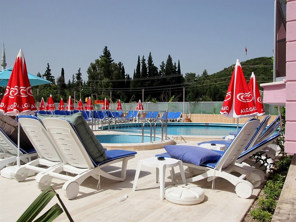 Rosy Otel