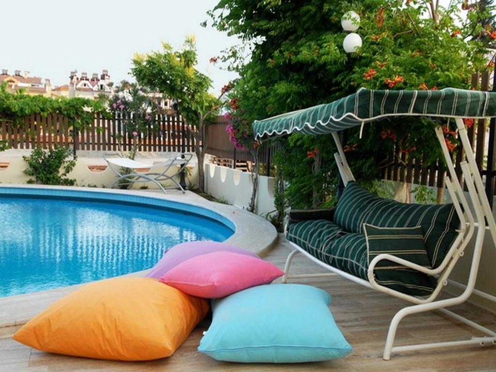 Otel Rosy 2*