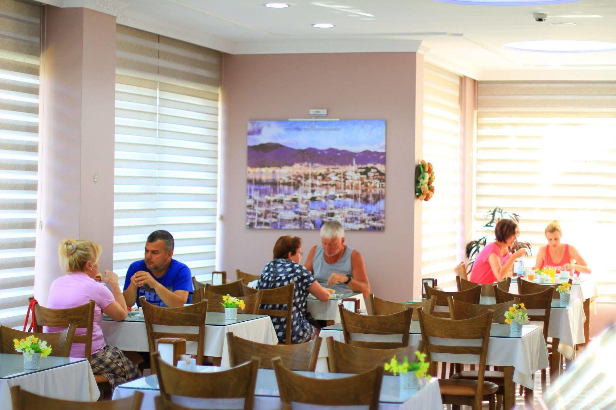 Otel Rosy